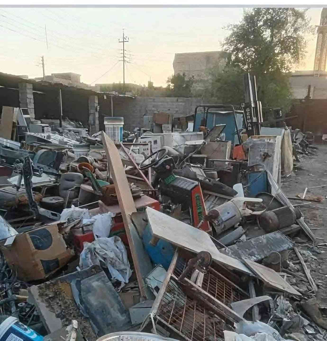 خردة حديد • محركات تالفة • نجيك لبابك
