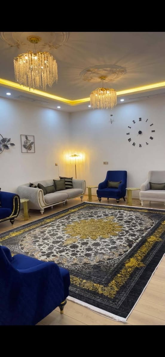 فرۆستش نرخیتقم قەنەفەی تورکی بو فروشتن ەسلی لەگەڵ خوی 15 گەڵای پیدراوە
نرخی 850 هەزارو قوفل 

شوێن هەولێر      *********** واتساب ڤایبر
