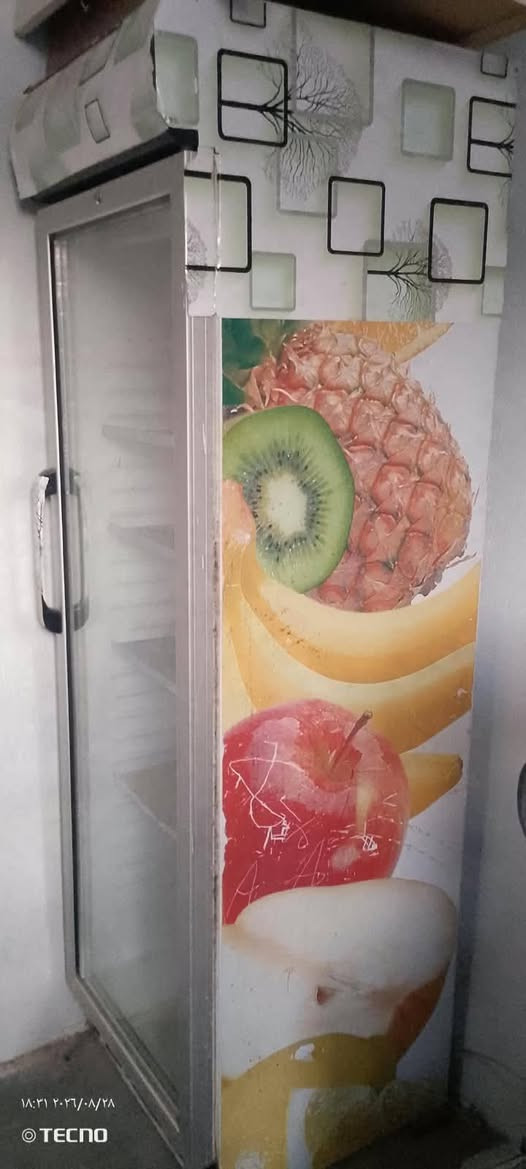 براد للبيع نضيف للانتصال صاحب البراد ***********
