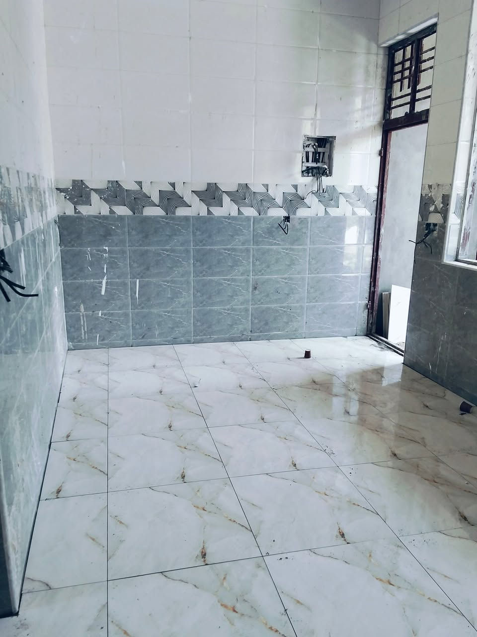 ارضيات • سيراميك بورسلين • بغداد الجديده