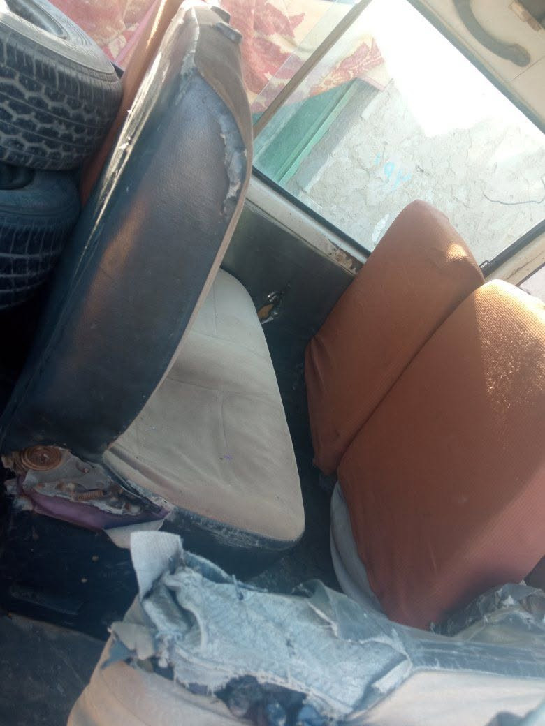 كيه فتون  ياباني 14نفر ومسويلها كشن اضافي صارت 18نفر وتفيد لطلاب المدارس تشيل 32نفر غرفتها نضيفه و دوشمه
راعيها بغداد ماواصليله رقم احمر موديل 2009 حداديه كامله تخم تاير مكينه ونجي بانزين  مكانها نجف كوفه براكيه  السعر 25وبيها مجال -للاستفسار الاتصال علئ الرقم ***********
