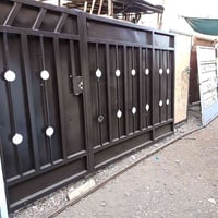 باب سلايت • عرض ٣١٠ • ارتفاع ١٩٢