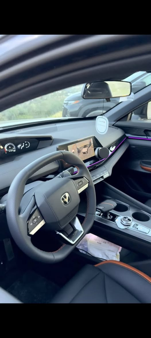 Changan uni v 2.0T فول مواصفات كلين تايتل بدون دعم وصبغ
179$
*********** سميل, دهوك
