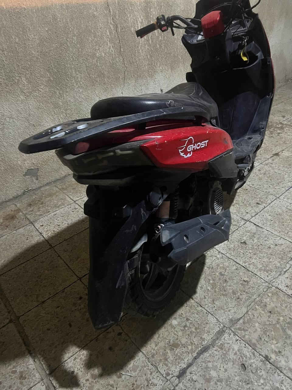 سكنس للبيع السعر 400 وبيها مجال هذارقمي*********** وهذا رقم الثاني بي واتساب ***********
