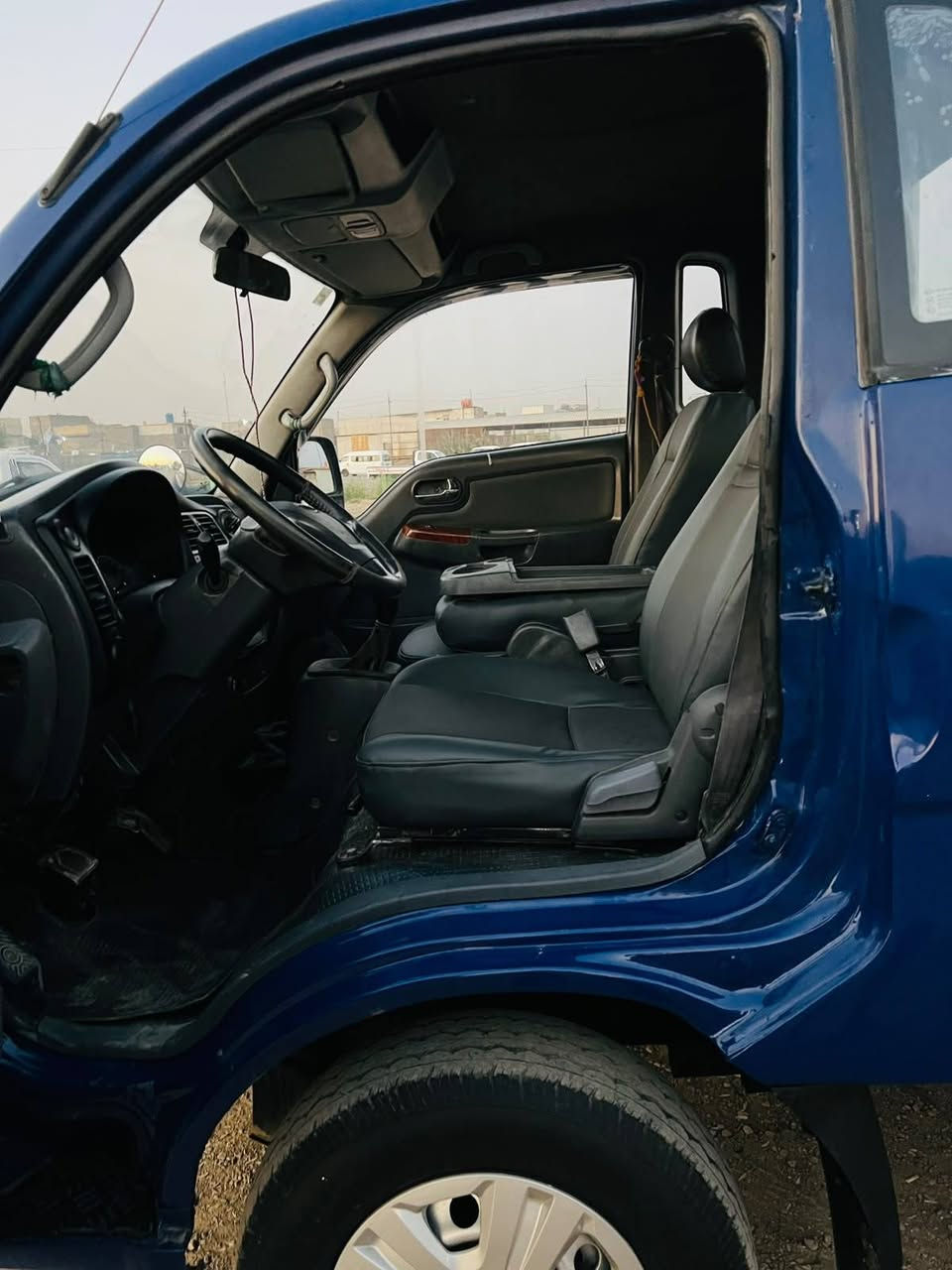 سلام عليكم 2005مكينة2700
بدون تبخير أو تنقيص بيها صبغ حزام
سيارة جاهزة للعمل بدون نقص 
مكاني بغداد البلديات ***********
