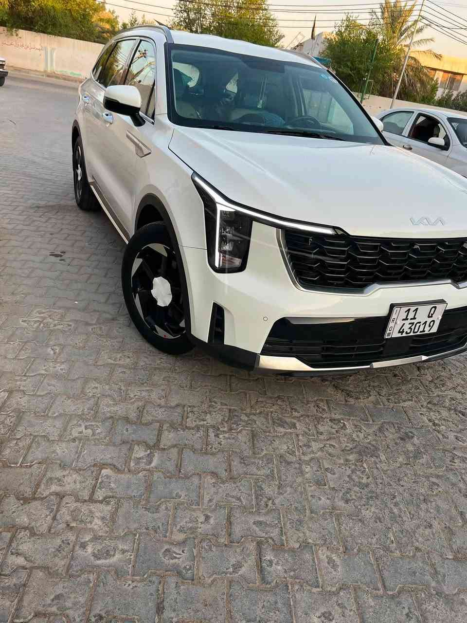 كيا سورنتو 2024
خليجي محرك 6
سياره ماشيه 60
رقم بغداد دولي
لدنهاري ليلي
سبعه راكب 
ثلاث قطع تبريد 
لد متعدد الالوان
تشغيل عن بعد 
بصمه ابواب 
صندوق كهربائي شفط 
حساسات امامي خلفي 
بردات خلفيه
نظام ايكو نورمال سبورت سمارت 
شحن لاسلكي 
بعد بيها مواصفات هواي 
السعر 270 بيه مجال
الاستفسار ***********
