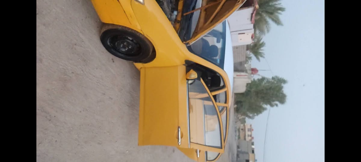 السلام عليكم.

ليفان 620 جاهزه من كلشي 
بدون ضربه  وصبغ 
محور كير ومكينه كورله 1600
تحويرتها حلوه 
تحويل ثاني يوم  .. رقم نجف نكليزي الجديد
تاخذ مصفره هيئة وغرامات
سعرها 27 وبيها مجال حك الجيه 
مكاني كربلاء 
***********

نص مكتوب في الصور:
- 心想事成