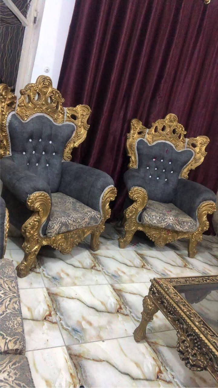 تخم ملكي زان ايراني 10مقاعد نظافه فوول اي ضرر مابيه  ثقيل تكمه السعر 450وبي مجال العنوان البياع*********** اتصل واتساب
