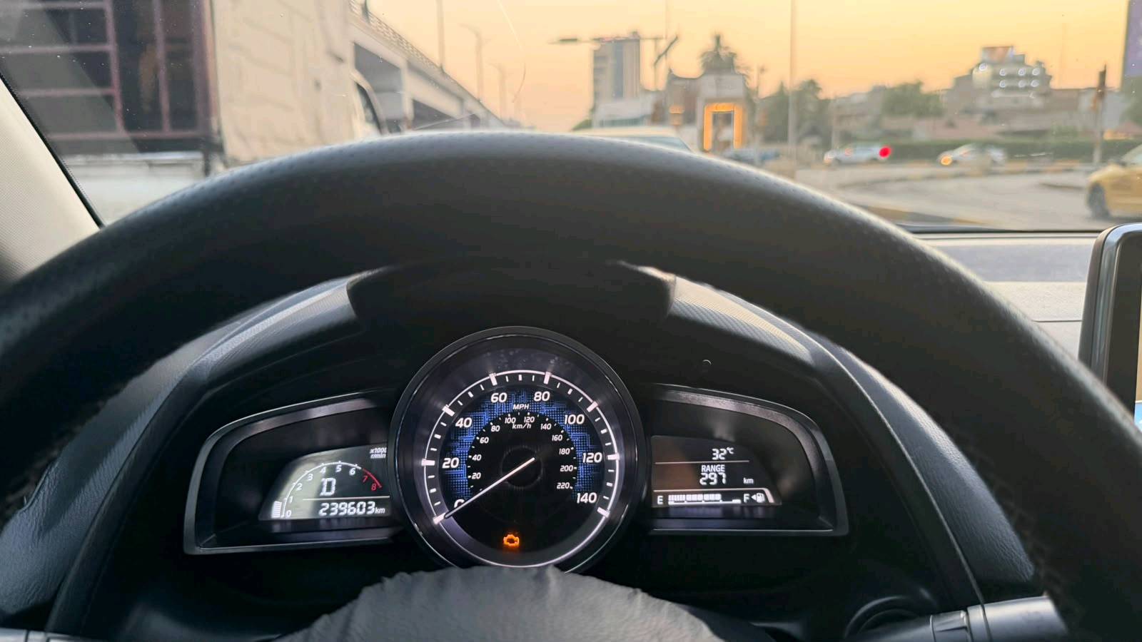 🚨🔥  موديل 2017 Toyota Yaris  🔥🚨

✨ ماشية 239.603 كم

🔥 سيارة نظيفة وجاهزة

السعر المطلوب 96 ورقة 
━━━━━━━━━━━━━━━ 💎 المواصفات والحالة:

⚙️ كير + محرك + تبريد + 🔧 الكير والمحرك بروحهم وما بيهم تبدل ⚙️ 🚗 دبل سويج 📒 كامرة خلفية  💪 سيارة  ما شاء الله ما تصرف بانزين 🔧 ما بيها خياس  ⚡ فيت بم  جديد   🔋 البطارية جديدة 🛞 ✋ تايرات نضيفة  جديدة 🔩 حساسات كله شغاله   📋

━━━━━━━━━━━━━━━ 🔥 
سيارة وارد  🇱🇷 

📍 المكان : بغداد _ مجمع بسماية 

📞 للاتصال –  رسائل :  *********** 

📱 واتساب متوفر