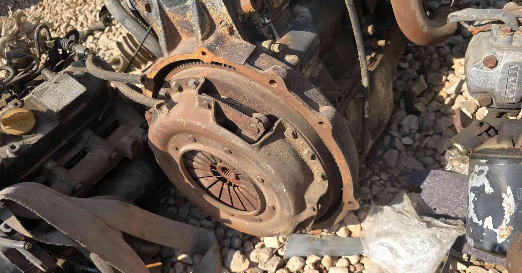 قطع غيار • بدون تفاصيل • للبيع