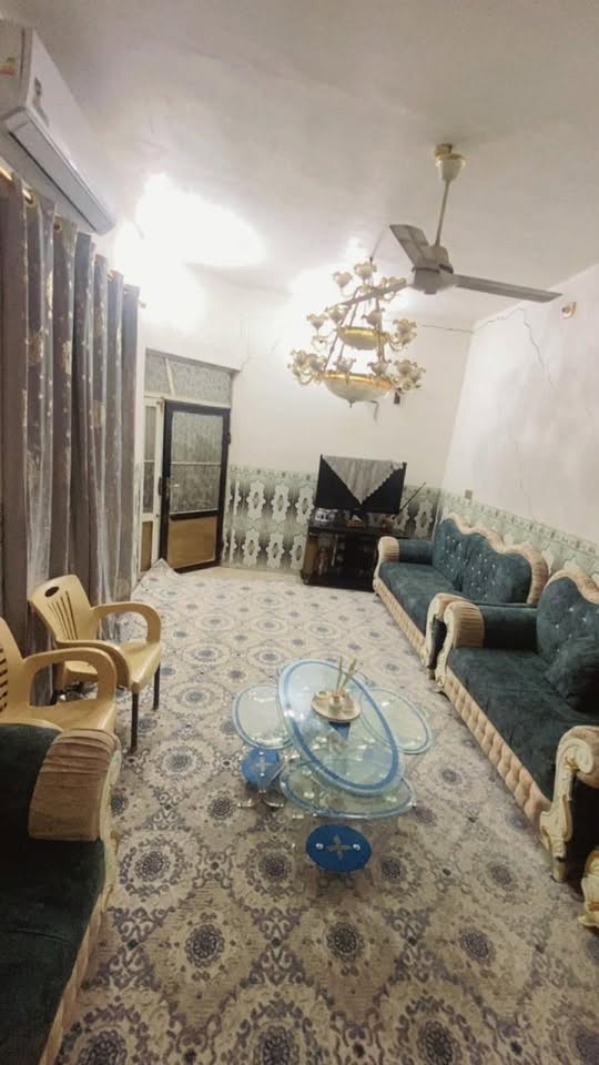 سلام عليكم دار رهينه مساحه 150متر طابقين عنوان شارع المطار الجديد قريب عل شارع استفسار عله رقم ***********
