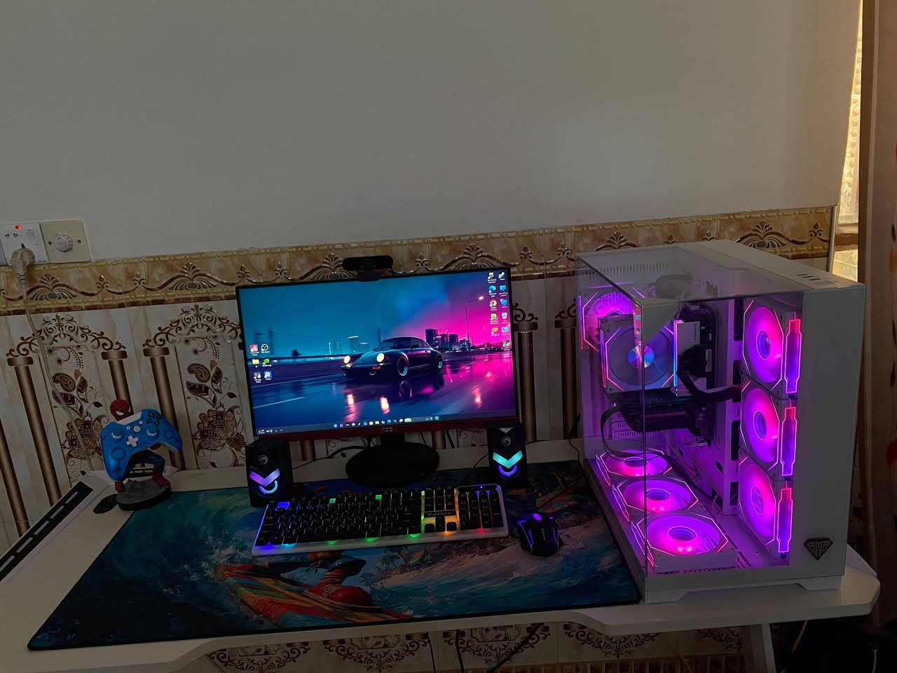 حاسبة للبيع 
مواصفات الحاسبة: 
المعالج: Intel Core i5 14400F
اللوحة الأم: ASUS H610M
 الرام: Asgard 16GB 8.2 RGB
.  التخزين: SSD M.2 Samsung 512GB
.  كرت الشاشة: ASUS RTX 3060 12GB
.  الباور سبلاي: Rocket 850W
.  الكيس: Mass M016
الشاشه هيAOCالحجم 24زمن الاستجابة1ms 
  165Hzماوس كيبوردRG +ماوس باد +كامرا +يده و ستاند يده +مصخم صوت كله RG+ميز كيمنكRG حامل سماعه حمل كلاصات بل ميز بيسي كامل متكامل بس تشغلها و تلعب كلشي ما ناقصه بيسي كلش نضيف اله درجه تمستخدمه شي كلش قليل جديده و نضافه 100/100 رقم و تواصل واتساب مو شراي لا تعبني الرقم ***********
