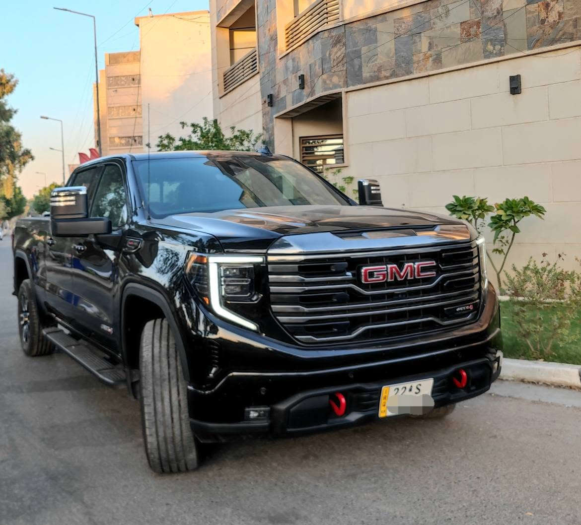 سلام عليكم .... اخواني عندي جي ام سي سيرا 2024 اعلى مواصفات AT4  لون اسود رقم اربيل بأسمي هزه وفحص جديد وتحويل مباشر ماشيه 26 الف فقط  السياره جديده جدا جدا واي نقص مابيها 
سعرها 42500$ واي استفسار هذا رقمي *********** مكان السياره بغداد حي القادسيه 
مواصفاته :::::::::
محرك 8 سلندر 6200
سلايد 
فور ويل 
خمس كامرات
داتا شو  
كشنات جلد 
تدفئه وتبريد كشنات
سستم صوت 
رادار امامي 
كشن هزاز 
مري شفط
كشنات كهرباء + خزن ميموري بغداد, العراق
