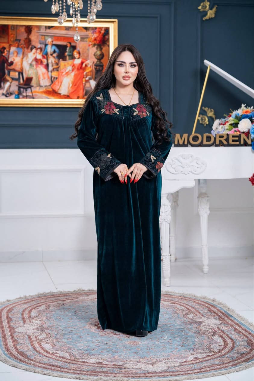 اقل طلب نص درزن
موجود يم رقم واتساب هذا فقط ***********
