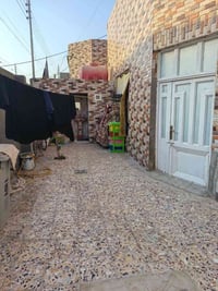 بيت • ١٥٠م • عگادة