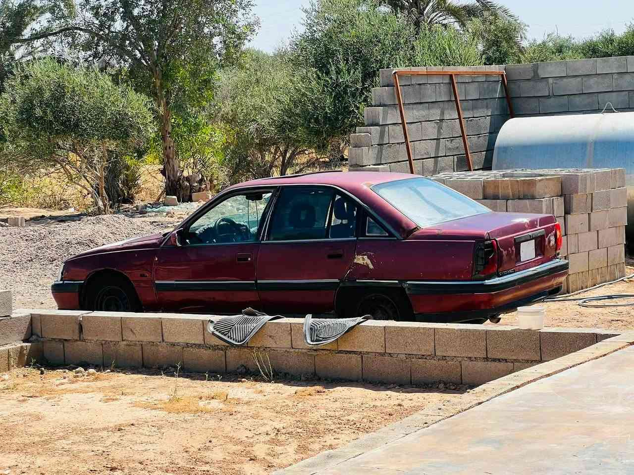 السلام عليكم للبيع اوبل اوميگه حبل كير محرك شرط صدر تعبان تايرات نص عمر  الكشر شوف العين نوزل ما محوره كهربائيات شغاله السعر 7 مكانها العلم لا ابيع قسط ولا مده ولا مراوس نقد فقط للستفسار ***********
