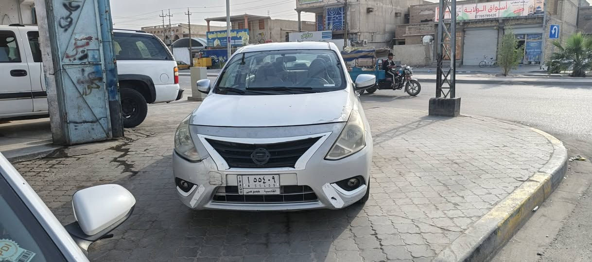 نيسان فيرسا مديل ١٩ رقم قادسيه كير عادي مكينه تبريد جاهزه السياره السعر ٨٠ وبيه مجال ***********
