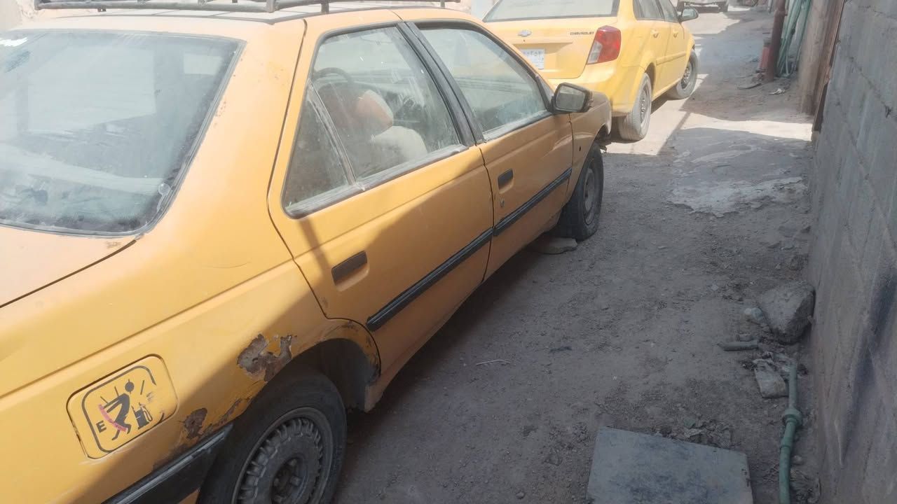 سلام عليكم بيجو روا البيع راعيه بل بصرة رقم ميسان المكان البصرة المعقل سعر 10ورقاة بيه مجال 
ملاحضه مكينه ونجي ومنضومه 
مال غاز شغاله  بيه حماوه قليله بس شغاله وجوزه مال سويج 
***********
