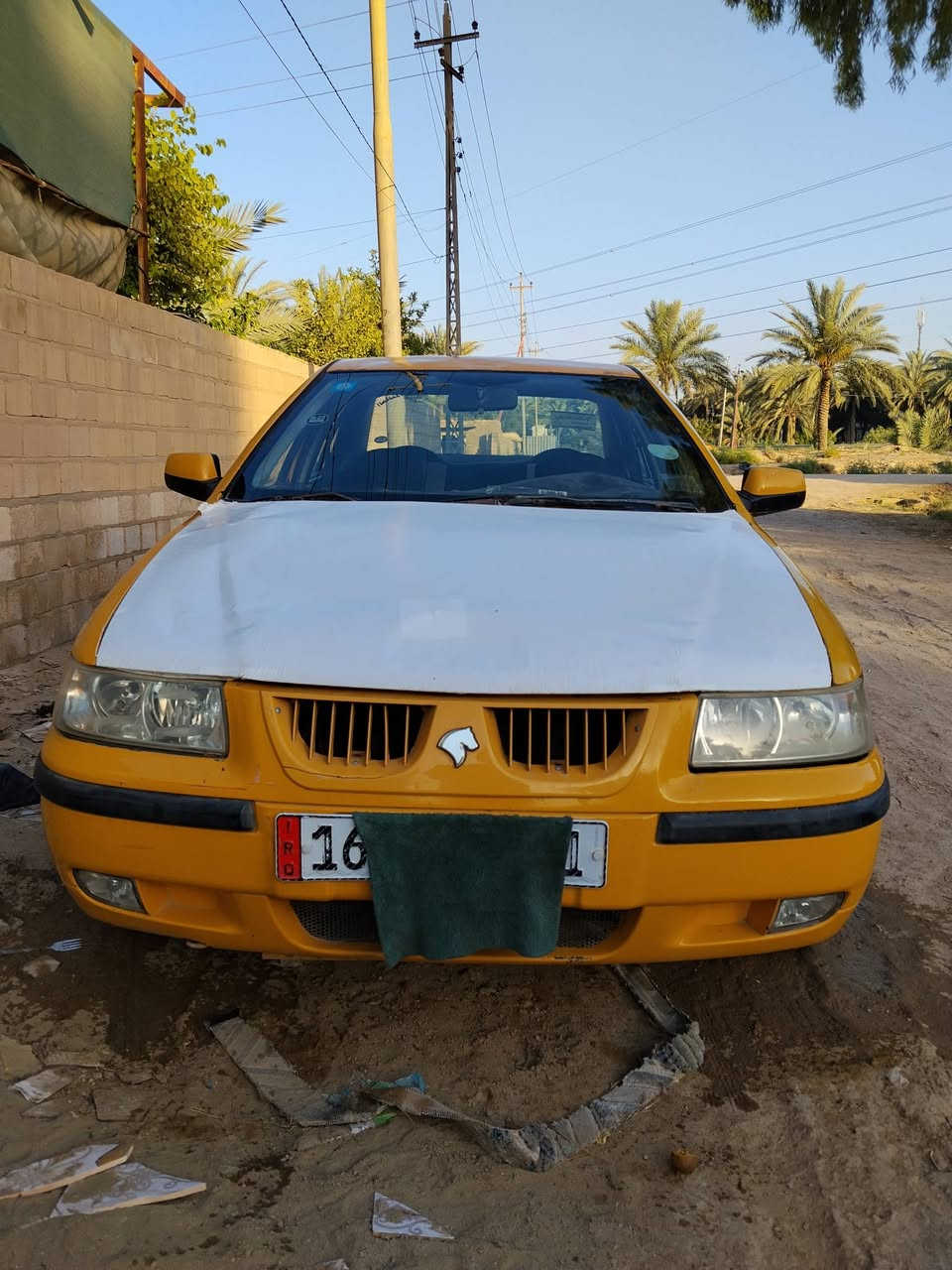 السلام عليكم سياره سمند موديل 10 رقم ديوانيه انكليزي بسمي مصفره هيئه وغرامات تحويل مباشر  محرك كفاله بيه باب وجاملغ مبدلات بدون ضرر داخلي سياره مكفوله من العيب الشرعي
السعر 25 
مكاني قضاء النصر 
الرقم ***********
