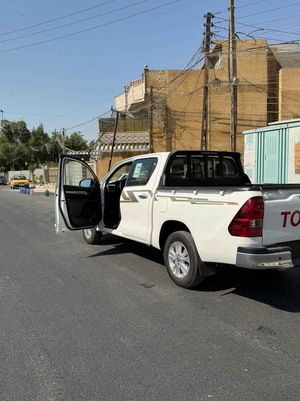 هايلوكس زيرو • ٢٠٢٥ • مرقمه بغداد