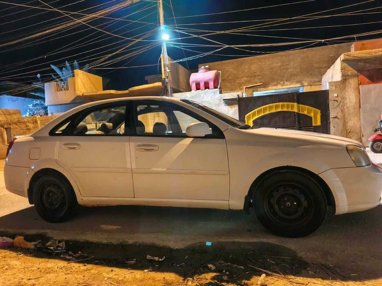 مستعجل على بيع
سلام عليكم
للبيع اوبترا موديل 2012 خليجي الشركه العامه
كير اوتماتيك تبريد ثلج مكينه حاويه
صدر امامي جديد عبوة فيت بم جديده 
بيها مكانات صبغ ابيع حزام بدون تكم شواصي لغود كفاله 
مكان بغداد ابو غريب 
***********
***********
سعر 55 قفل

