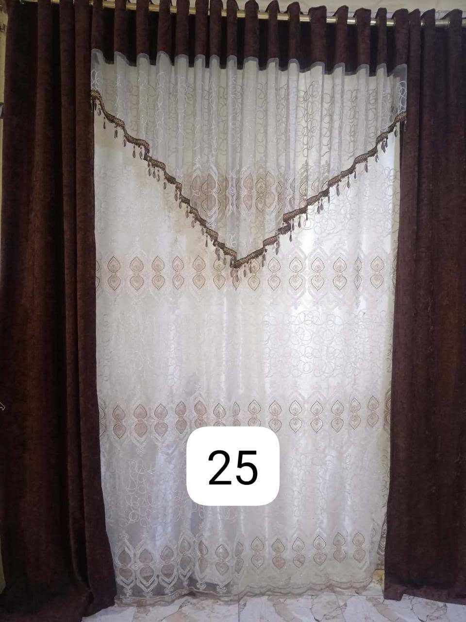 سلام عليكم غراض للبيع سعر داخل صور العنوان زبير حي شهداء مقابيل مصطوصف انصار رقم ***********

نص مكتوب في الصور:
- 10
- 25