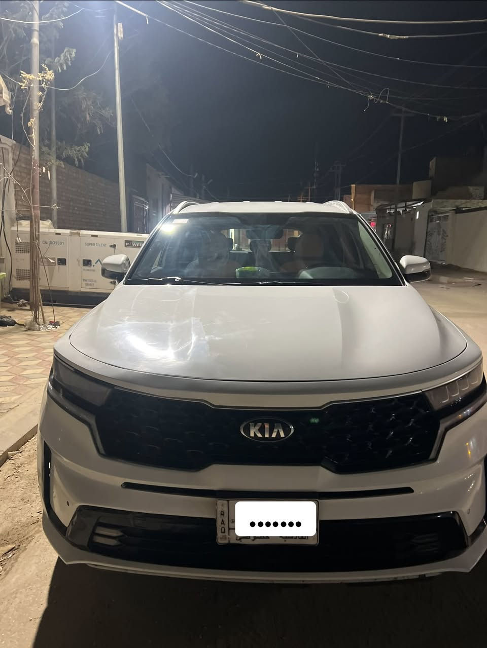 🚘 للبيع سورنتو 2021 خليجي رقم قادسية 

• الموديل: 2021
• الوارد: خليجي
• المحرك: 3500 V6 – 6 ستة سلندر
• الممشى: 140,000 كم
• السيارة استخدام شخصي
• بيها صبغ بالبنيد فقط
• بعض الخدوش والملاحظات البسيطة
• السيارة قابلة للفحص بأي مكان يختاره المشتري

📍 المكان: الديوانية

للاستفسار والتواصل: الاتصال او مراسلتي واتساب
***********
