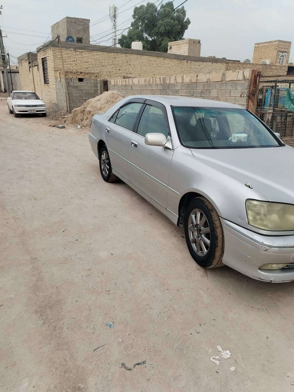 ملكه • ٢٠٠٢ • دي فور ٤٠٠٠