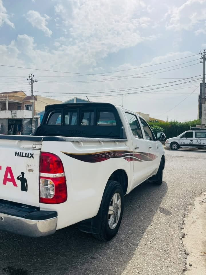 هايلوكس • ٢٠١٢ • ٢٤٠ ألف كم
