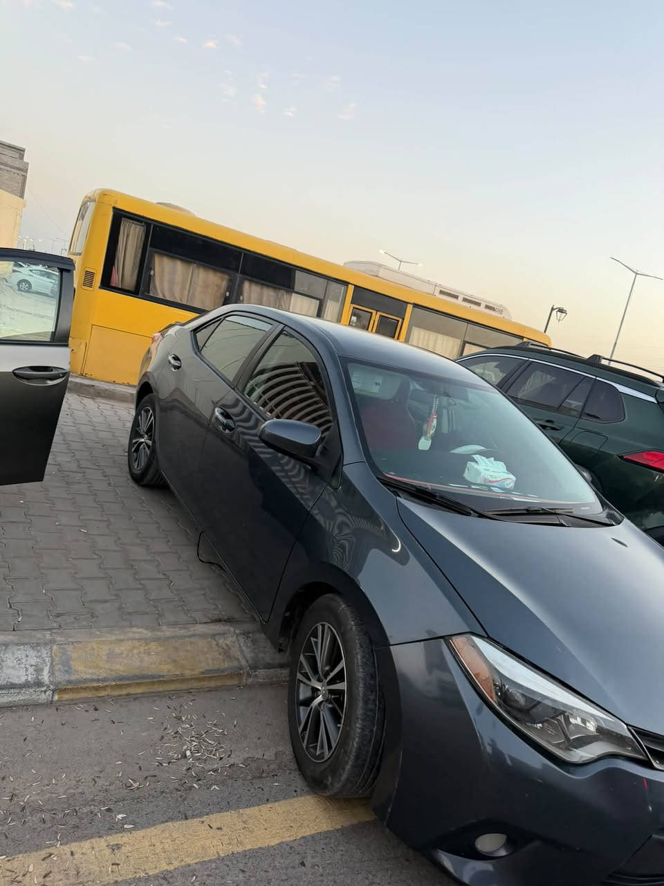 السلام عليكم
كورلا موديل 16

قطعتين بونيد مبدل بلادي 

باب خلف السكن مبدل بلادي 

السونار موجود تحت 

***********

***********
