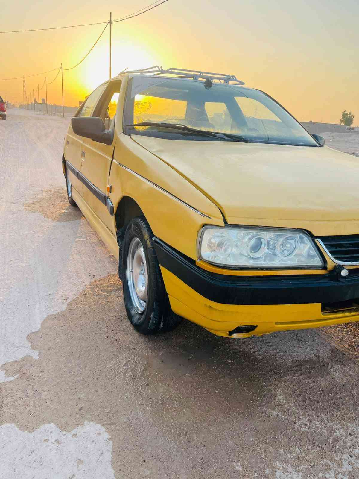 بيجو ٤٠٥ تحويل مباشر السعر١٧ ورقه
مكينه وكير نضيفات كلش للأتصال ***********
حداظيه نضيقه كلش 
كهربائيات شغاله كلها  مصفره غرامات
