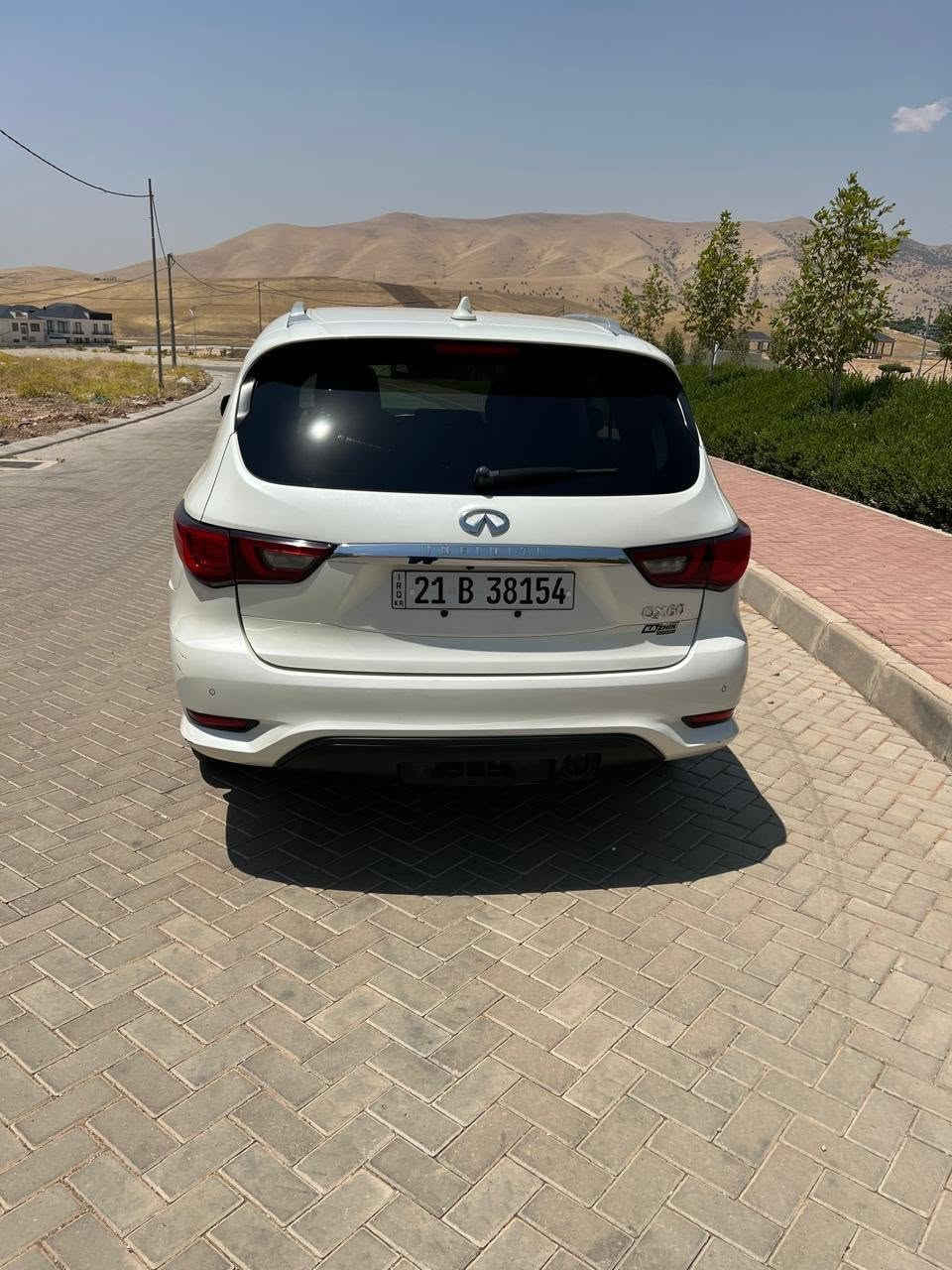 کـــــــوردی : 
فرۆشتن / گۆڕینەوە 

. ئینفینتی QX60 
. مــــۆدیل / 2019 
. کڵین تایتڵ وارد ئەمریکی 
. مەکینە / V6,3,5 کەپس 
. ڕەقەم و سەنەوی نوێیە 
. ڕۆیشتن / 150 هەزار میل 
. مواسفات فـــــــــــوول 
. سێ ڕیز کوشن ، دەبل ئەکسل 
. بەسمە و سلایت ، شاشە و حساس 

. بێ سبووغ ،  بێبۆیاخ 
. پێش و پشت کەپس ، بێ تەعدیل 

. نـــــــــرخ / 195 $ 
. ناونیشان سلێمانی  
. مۆبایل / ***********

،،،،،،،،،،،،،،،،،،،،،،،،،،،،،،،،،،،،،،،،،،،

عــــربي : 
بیع ، بدون مراوسة 

. انفینتي QX60 
.وارد آمریكی 
. مــــــودیل / 2019
. محرك / V6,3,5 کبس 
. رقم و سنویە جدید 
. ماشي / 150 ، الف میل
. مواصفات فول فول 
. سبعة راكب . دبل آكسل 
. بصمة و سلایت ، شاشة حساس 

. بدون صبغ ، بدون تعدیل 
. بجم امامي و خلفي كبس 
. کلین تایتل  
. ســــــعر / 195$ 

. عنوان سلێمانی ، تحویل ثانی یوم 
. واتس اب / *********** السليمانية, العراق

