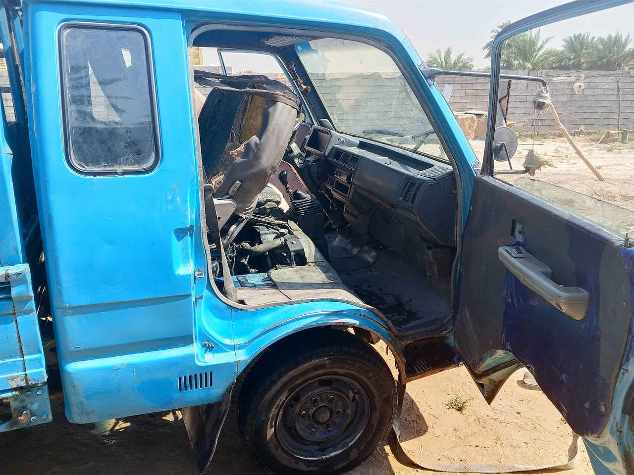 السلام عليكم للبيع كيه بنكو 94لسياره خير من الله رقم ديالى خان بني سعد كير وشاصي ومحرك كفال عامي لمكان***********لسعر 41وبيها مجال
