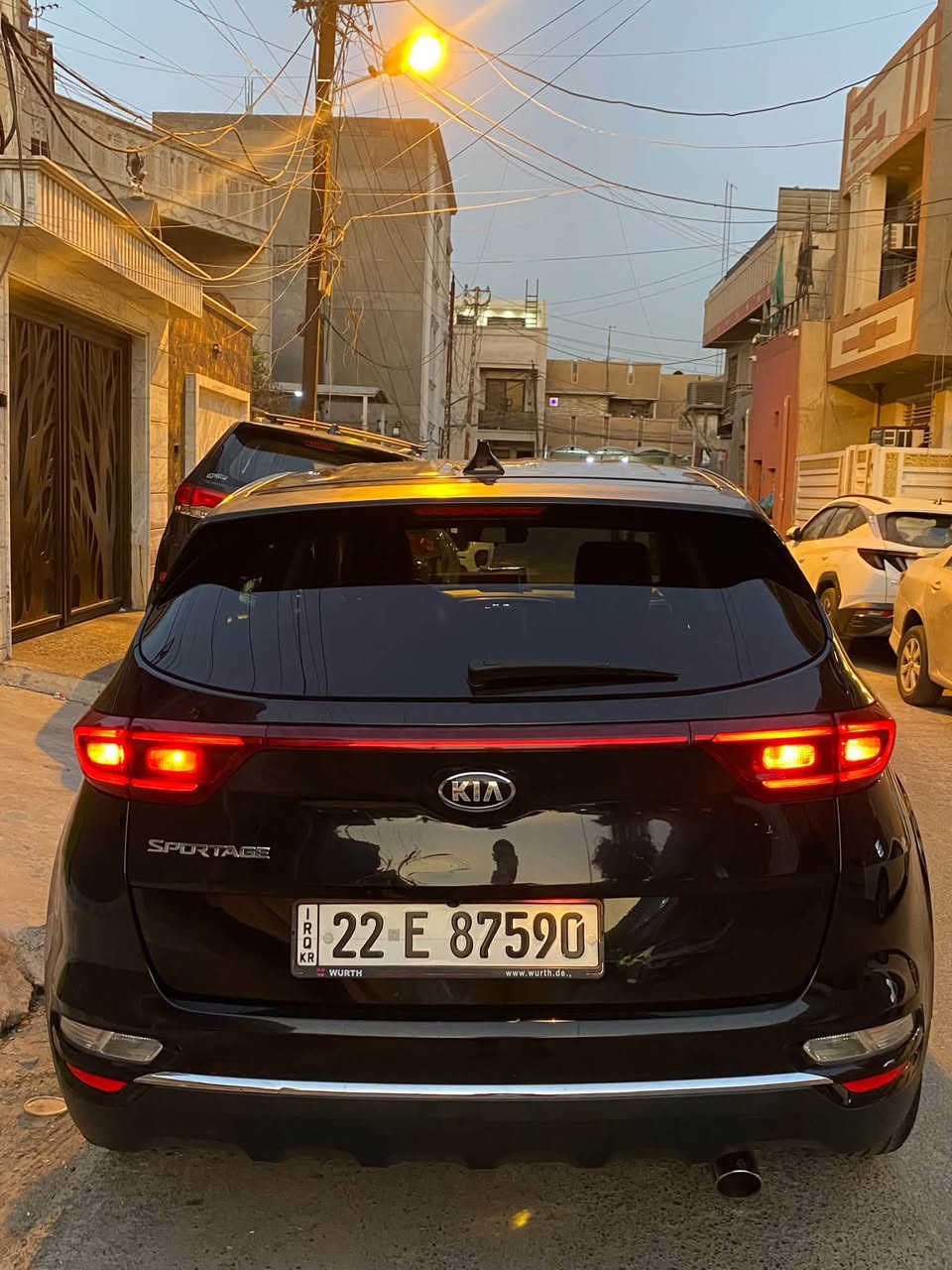 للبيع كيا سبورتج وارد امريكي موديل 21 رقم اربيل الجديد باسمي كلين تايتل مكفوله من كلشي حتى الدعاميات حادثها فقط سرقة تايرات مواصفات اعتياديه ستندر 
كشنات جلد وكهرباء
شاشه ابل كار بلي 
مانع انزلاق و3 وضعيات قياده 
تنبيه الخروج عن المسار ورادار 
مكينه 2400 gdi 
السياره ماشيه قليل ومابيها اي نقص 
السعر 164 وبيها مجال رقمي ***********
مكاني بغداد
