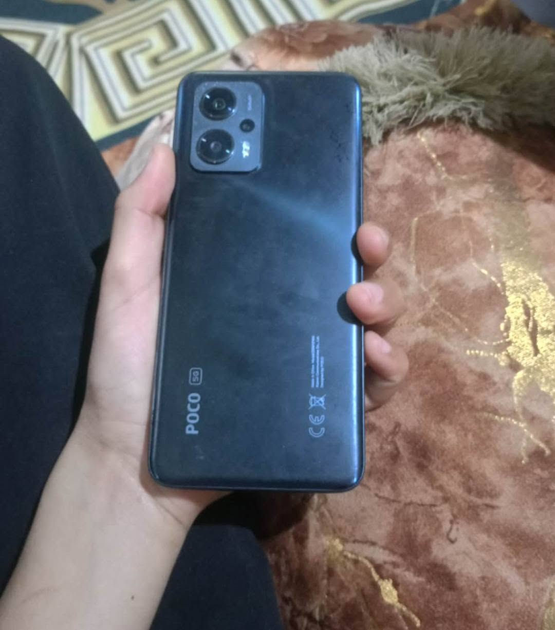 السلام عليكم بوكو اكس ار بي فطور مثل ماموضح بلصوره ذاكره 256 90 فريم  داخليه 12 كامره فول السعر 160 وبي مجال للستفسار *********** واتساب

نص مكتوب في الصور:
- CAMON 40 Pro 5G
- 23mm f/1.8 1/33s ISO1402