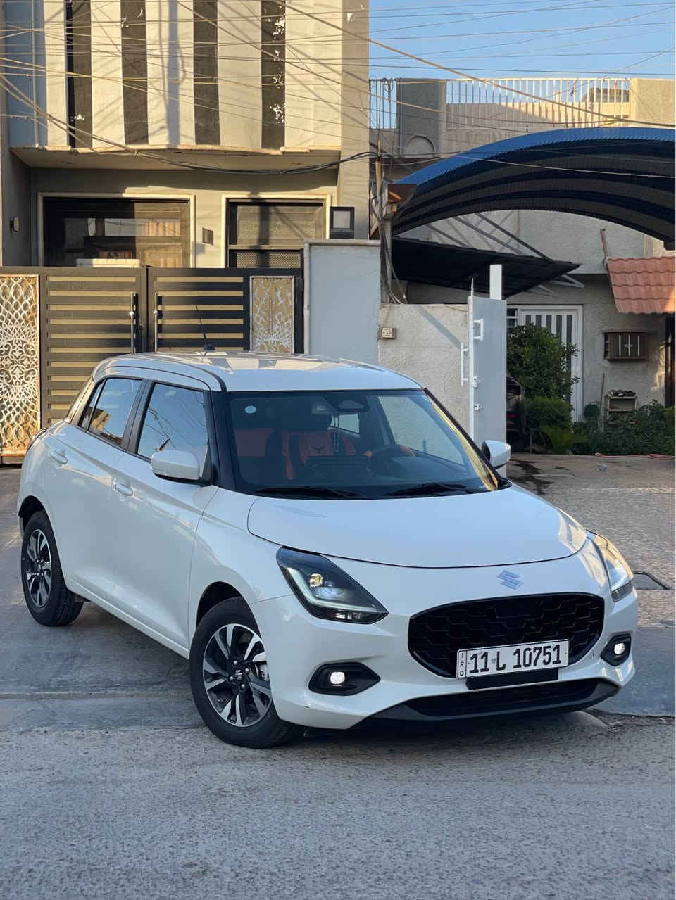 السلام عليكم 🫡 
سازوكي سويفت  Suzuki Swift 🇯🇵

 وارد خليجي 

2025 💡
Hybrid ⚡️

……….

بصمه + بصمه ابواب ⚙️
شاشه + كامره خلفيه 📸
كاربلاي + اندرويد اوتو 📱
تحكمات ستيرن اربع جهات 💿
قياده ذاتيه + تحديد مسار
شفتات ستيرن ✅
رادار امامي 📺
رادار خلفي 📺
رادار جانبي 📺
حساسات خلفيه❗️
لايت زينون عدسه 🌀
بروجكتر زينون عدسه 🌀
اشاير مري + مري شفط 〽️
كشاف ضباب 🔦 
تبريد بيانو 🎹 
مانع انزلاق ◀️
اوتو ستوب ➕
تكون مجهزة بـ 6 إيرباغات👁️‍🗨️

………..

ماشيه فقط 5000 الف 🔵

دوشمه برتقالي مع ارضيات برتقالي مع ارضيه السيارة جلد  

رقم بغداد الجديد 🔺

باسمي تحويل ثاني يوم

مكان السيارة بغداد العامريه 

كتلوكات الشركه بعدها بيها

السيارة خاضعه لضمان لمده 5 سنوات

سعر السياره 23 مليون وبيها مجال 

للاتصال ***********☎️

مكان السيارة بغداد العامريه 🕹️ بغداد, العراق
