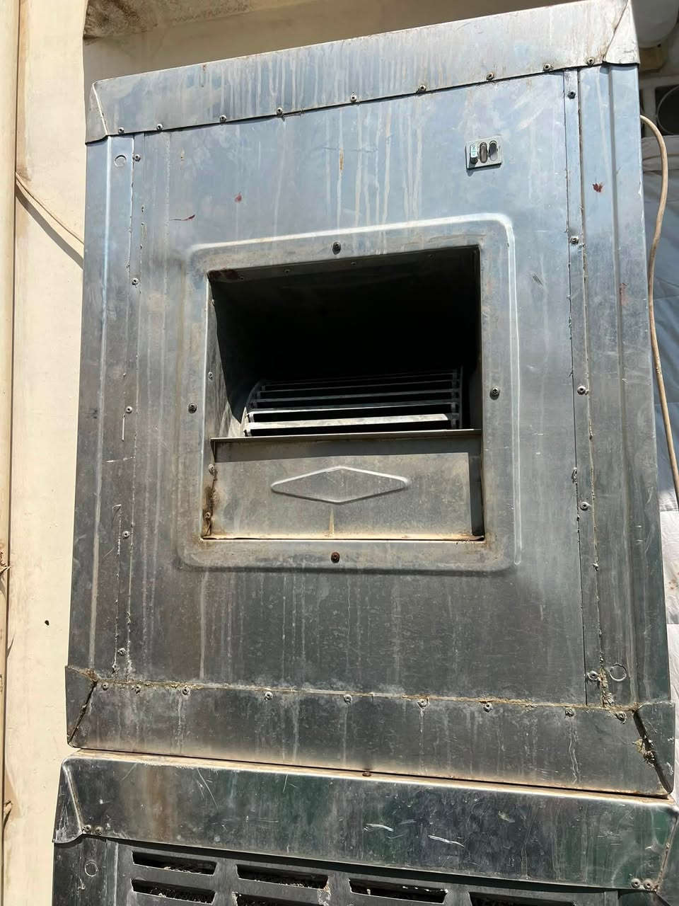 مبردات للبيع نظيفات جدا 
وتس اب 
***********
