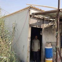 كرفان للبيع الطول 4.84 و العرض 3.80 و الارتفاع 3 الرقم 07706929606