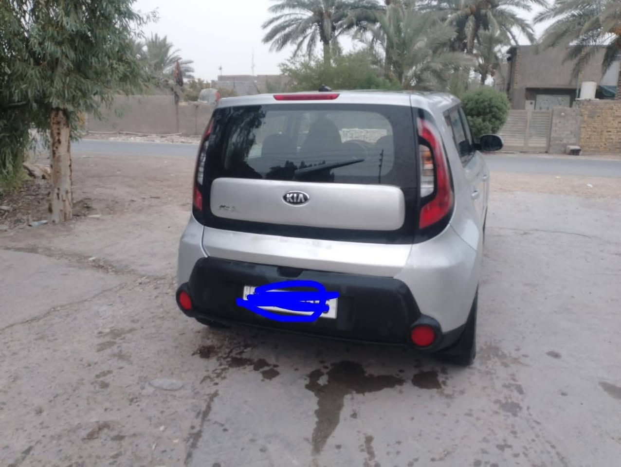 محرك 1600 gdi 
ضررها اربع قطع بدون دواخل
اللون سلفر فضي 
تبريد بحالة فوق الجيدة
حدادية جيدة 
باتري جديد 
تايرات جيدة 
داخل السيارة نضيف  لون اسود 
سنوية جديدة بأسمي رقم انكليزي 
محرك لا تبخير ولا تنقيص ولا دفانز 
السيارة مكانه بابل / مركز الحلة / *********** حلة, بابل
