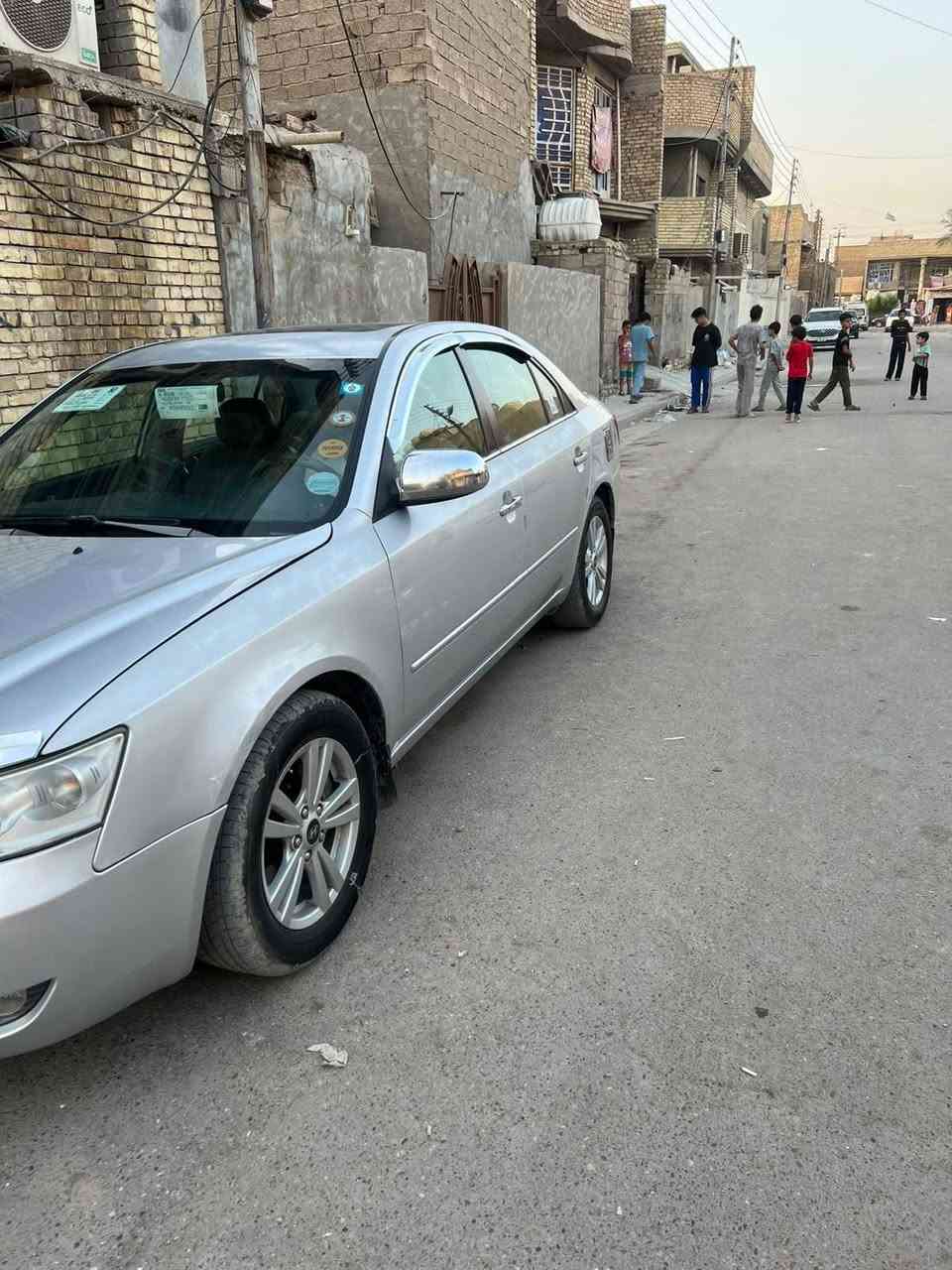 سلام عليكم 
سوناتا وارد أمريكي موديل 2008 مكينة 6 بدون ضربة فقط صبغ حزام  تبريد ثلج فتحه سقف شاشة كامره خلفية العنوان بغداد 

***********
