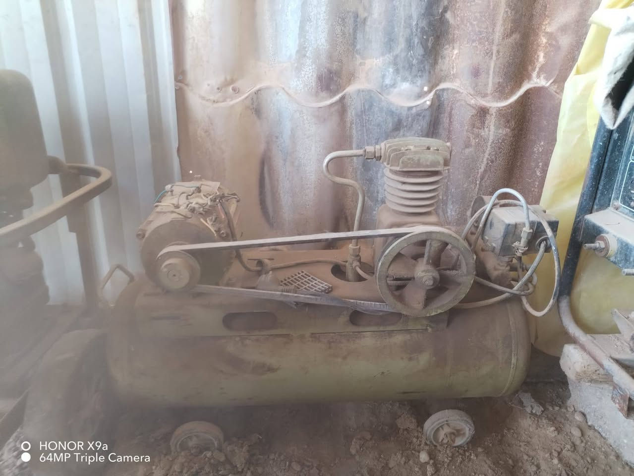 معدات حدادة • ماكنة لحام • مولدات