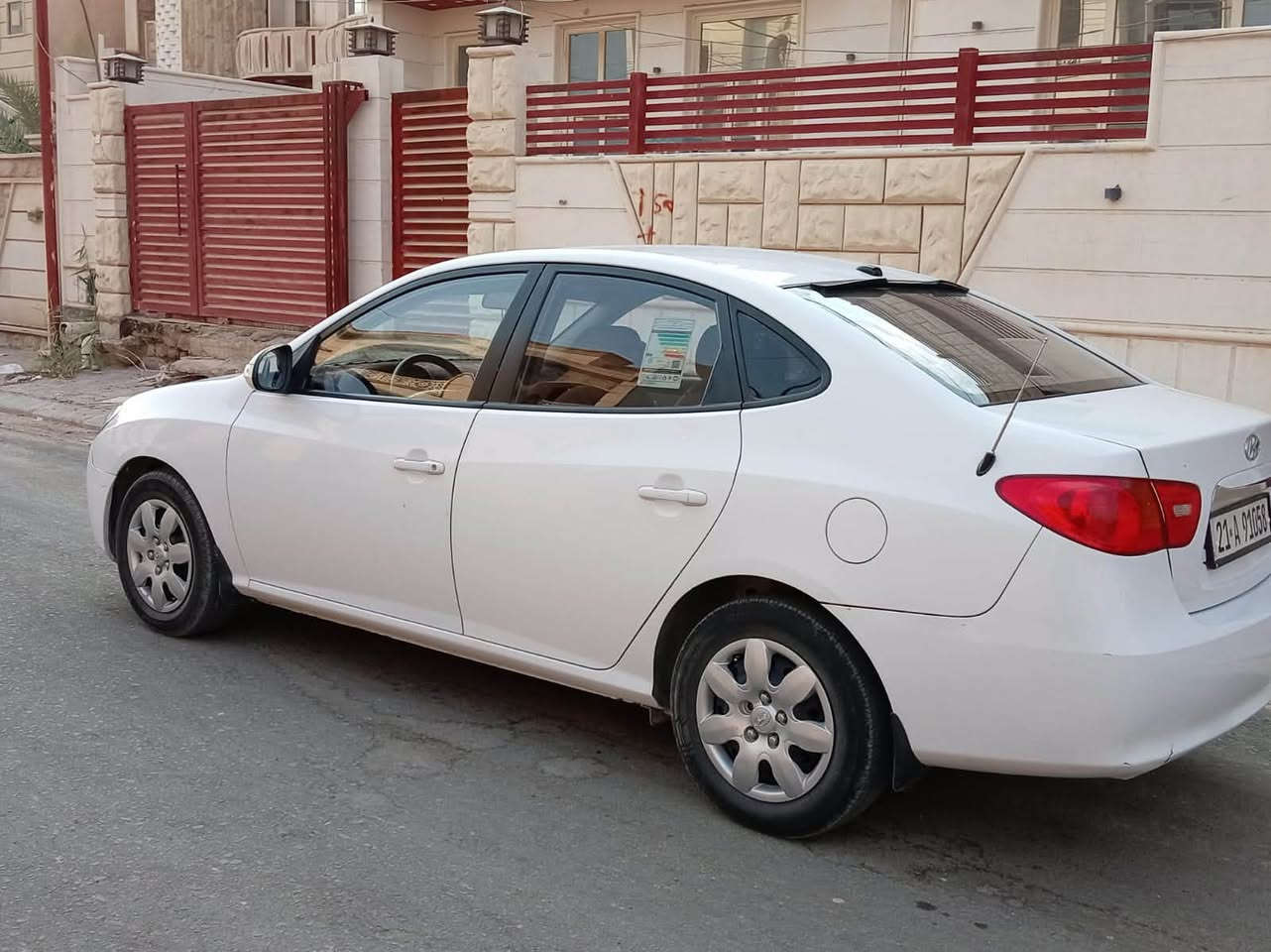 الانترا للبيع
موديل 2011 
السياره حلوه و نضيفه كير محرك شرط 
تدفئه تبريد ما ناقصه شي 
المحرك 1600 
السياره بسمي شرط التحويل 
#مكان السياره تكريت القادسيه 
#الرقم ***********
موجود صور السونار بالمنشور 
السعر 115 وبيها مجال
