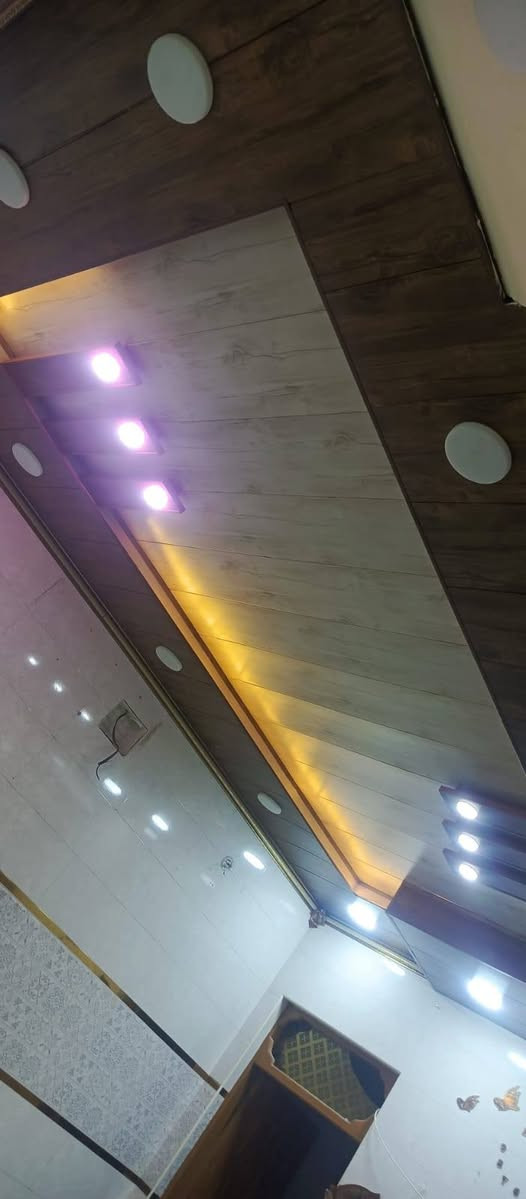 بيت للايجار • ١٠٠م • نجف حي النداء