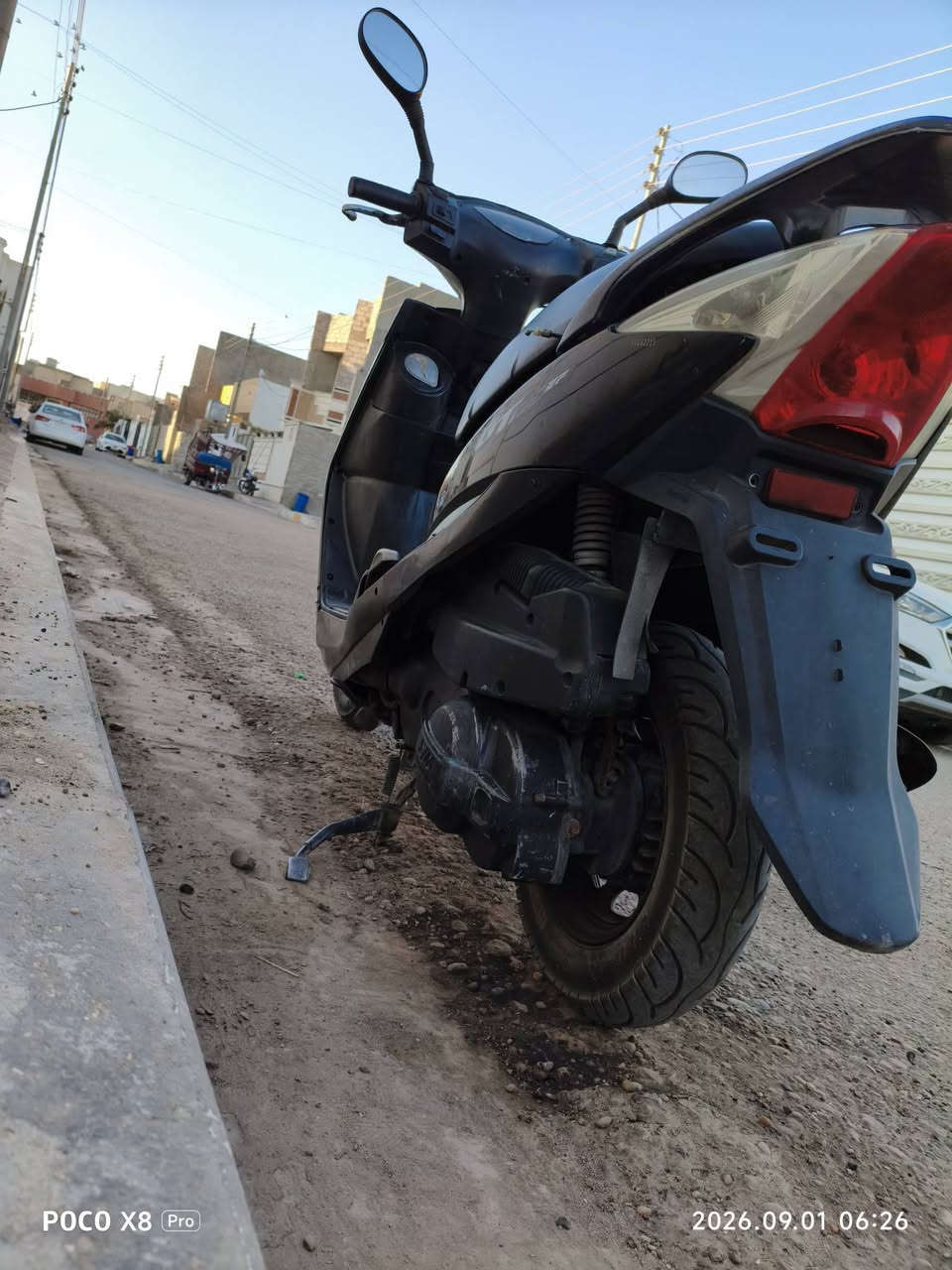 سام جيتي نوزل محرك ناعم 
كشرهها نص ونص 
دراجه تريد واحد يعرف بيها
واني ماعرف كلشي. ابيعها كوم حديد 
***********
