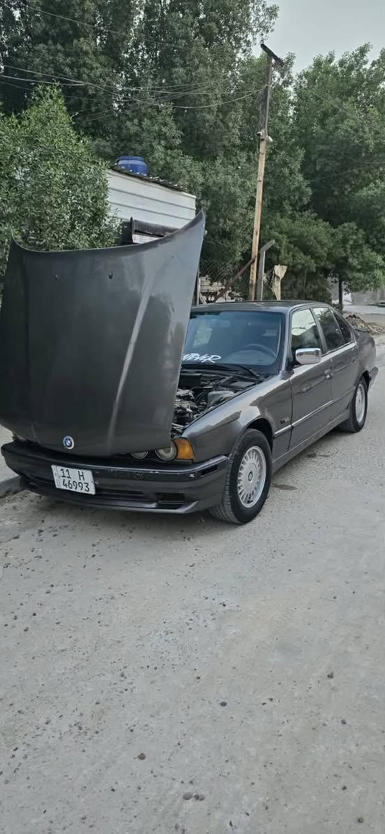 سلام عليكم ورحمه الله وبركاته
Bmw

موديل 92

رقم بغداد جديد 

حجم 525 اصل مكينه مسكر 

مكينه وكير اوتو خير من الله لا تنقيص ولا تبخير 

حداديه جديده اماميه والخلفيه ويل شمسي الجام الامامي كهرباء والجام الخلفي جوبي 

سياره ابسمي شرط التحويل

ملاحظه بس تبريد ماكو 

مكاني بياع تقاطع درويش

*********** 

***********
السعر 55وبيه مجال
