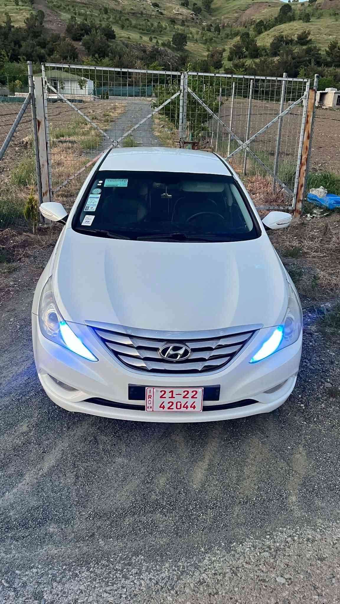 سوناتا • ٢٠١١ • پێنجوێن