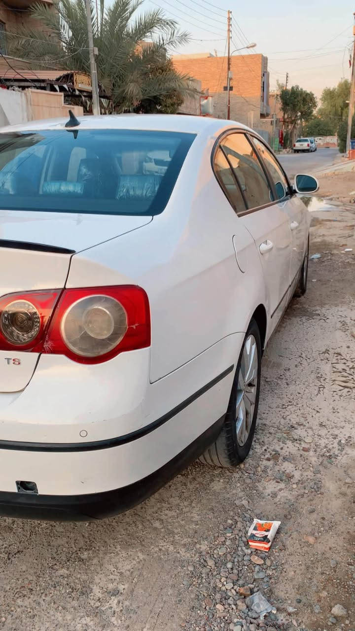 السلام عليكم
فكس واكن باصات  

موديل ٢٠٠٩ خليجي 

بصمه

حساسات امامي خلفي 

لايت زنون بلادي 

رقم سليمانيه دولي بسمي 

هزه جديده 

سياره جاهزه على وضع الشركه 

مكفوله بيه نص قطعه صبغ فقط 

مكينه ٢٠٠٠ تيربو 

مكاني تكريت مراوس بيع يرهم

***********

سعر ٦٨وبيها مجال حك الجيه
