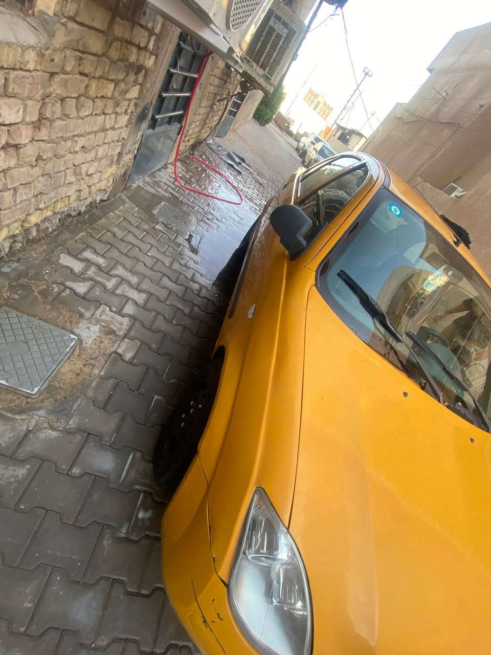 السلام عليكم طيبه للبيع سياره نضيفه وما متعوبه مكاني بغداد الاسكان مابيها لا ضربه ولا شي 
***********
