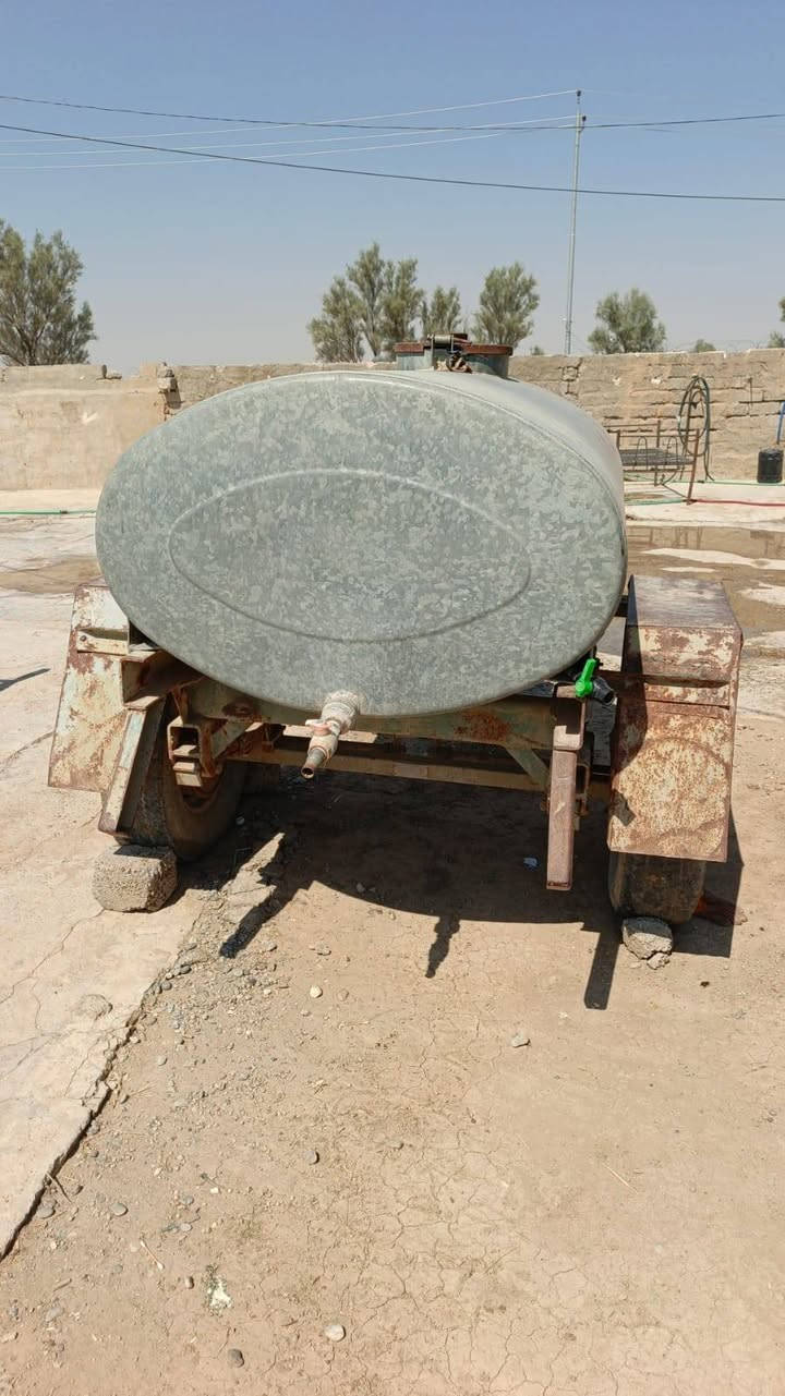 مقطورة للبيع ***********
