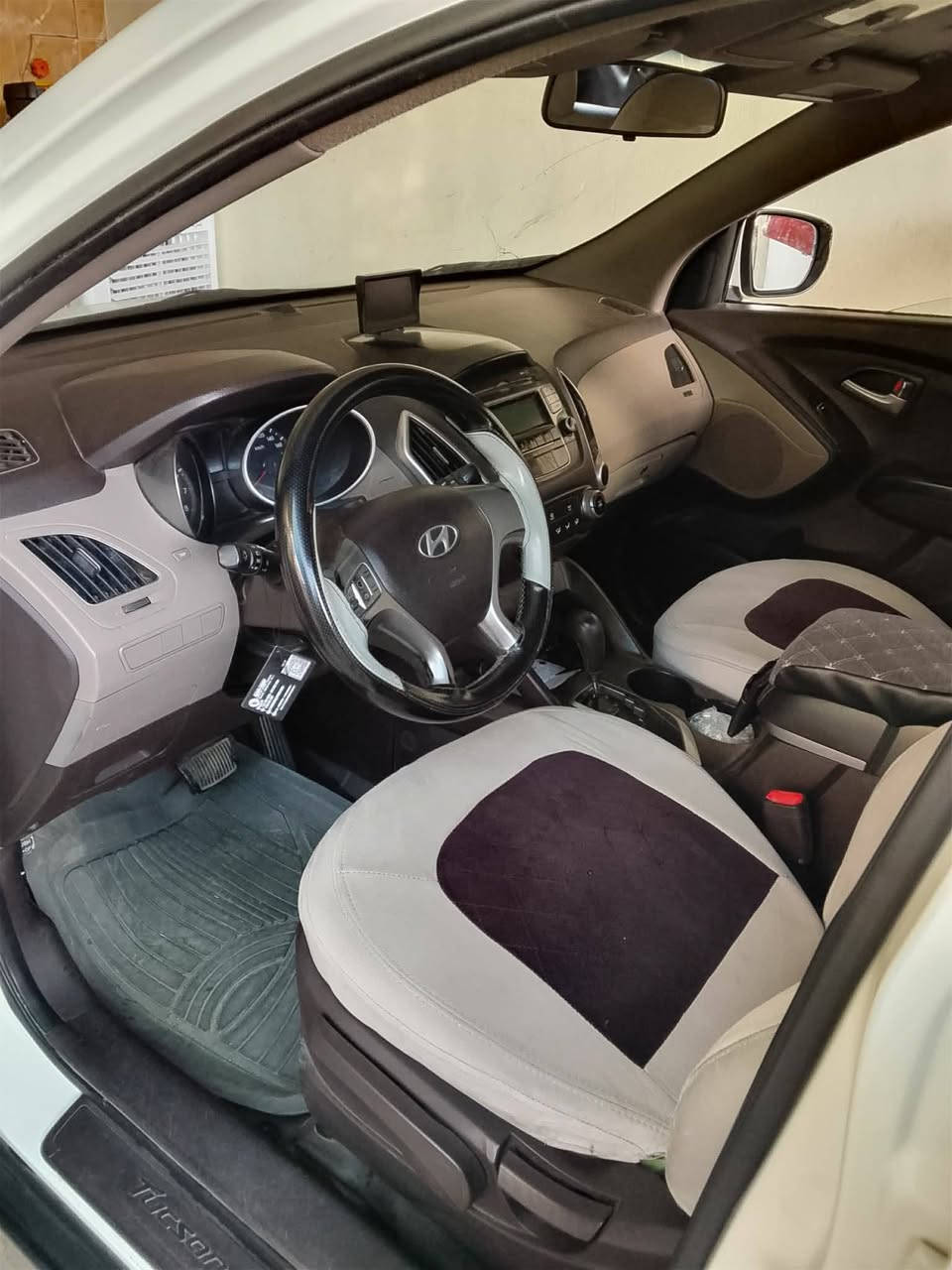 2010 صور سونار مرفق سعر 120مجال مكان سياره جمجمال ***********
